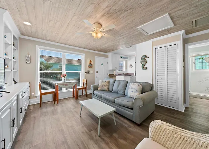 Sea And Sun Unit 2 By Collection Apartment *